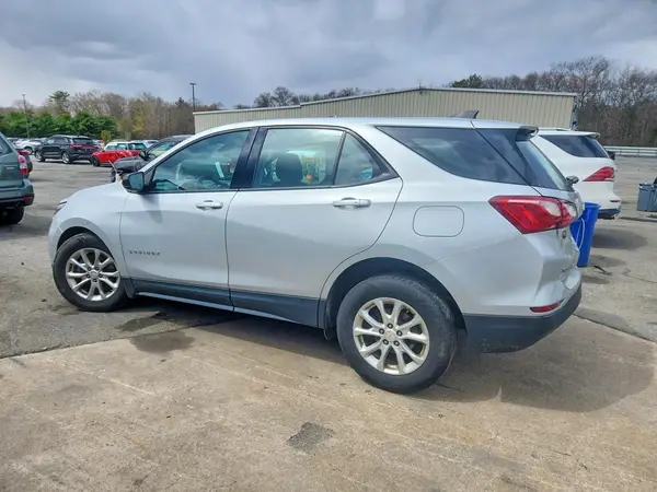2GNAXSEV3K6251242 2019 CHEVROLET EQUINOX - Image 2