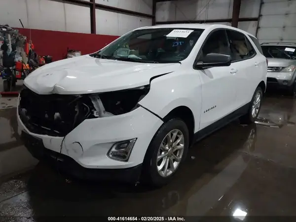 2GNAXSEV3K6273841 2019 CHEVROLET EQUINOX - Image 2