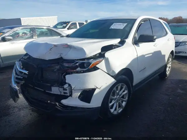 2GNAXSEV3K6307194 2019 CHEVROLET EQUINOX - Image 2