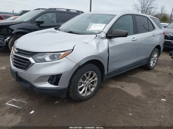 2GNAXSEV3L6171506 2020 CHEVROLET EQUINOX - Image 2