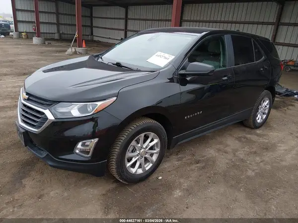 2GNAXSEV3M6127443 2021 CHEVROLET EQUINOX - Image 2