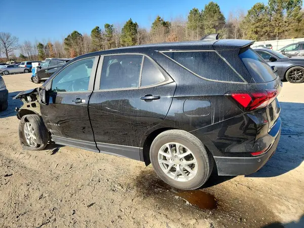 2GNAXSEV3N6127735 2022 CHEVROLET EQUINOX - Image 2
