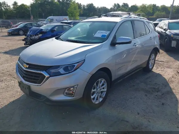 2GNAXSEV4J6118780 2018 CHEVROLET EQUINOX - Image 2