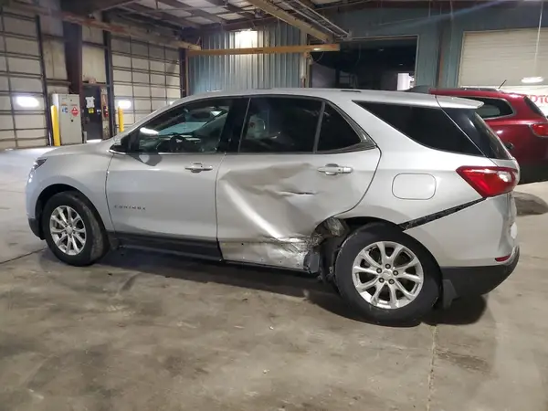 2GNAXSEV4J6133800 2018 CHEVROLET EQUINOX - Image 2