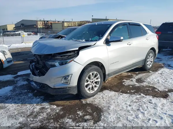 2GNAXSEV4J6146224 2018 CHEVROLET EQUINOX - Image 2
