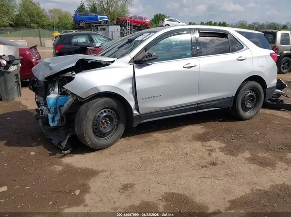 2GNAXSEV4J6182611 2018 CHEVROLET EQUINOX - Image 2