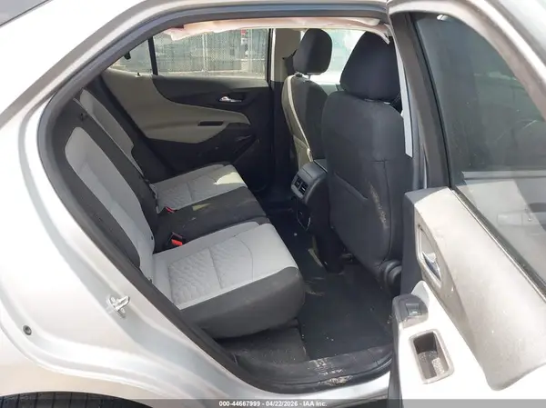 2GNAXSEV4J6182611 2018 CHEVROLET EQUINOX - Image 8
