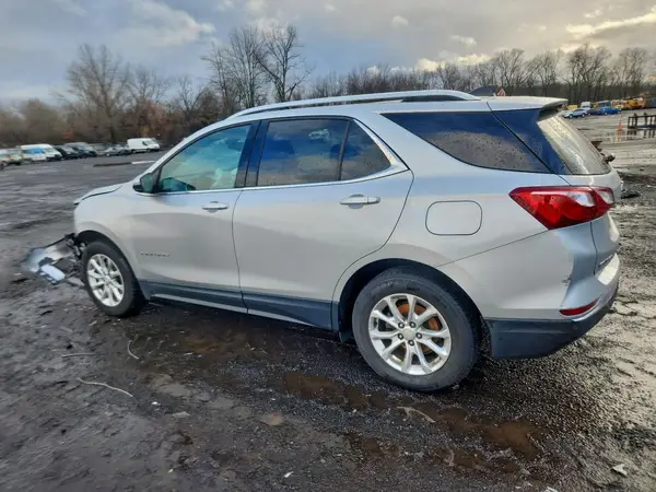 2GNAXSEV4J6214425 2018 CHEVROLET EQUINOX - Image 2