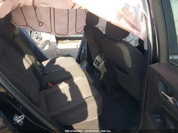 2GNAXSEV4J6224372 2018 CHEVROLET EQUINOX - Image 8