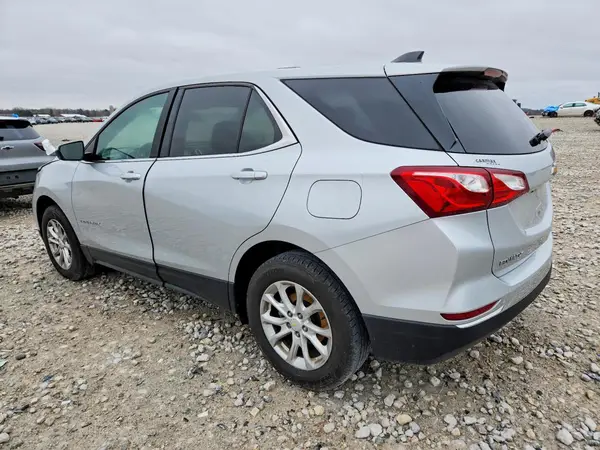 2GNAXSEV4J6231516 2018 CHEVROLET EQUINOX - Image 2