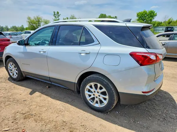 2GNAXSEV4J6240006 2018 CHEVROLET EQUINOX - Image 2