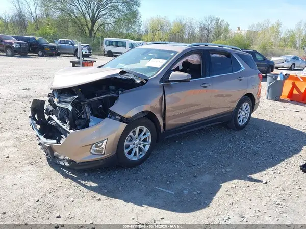 2GNAXSEV4J6246503 2018 CHEVROLET EQUINOX - Image 2