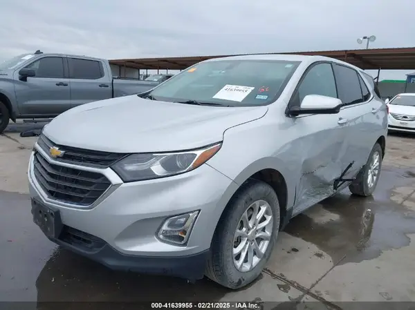 2GNAXSEV4J6281378 2018 CHEVROLET EQUINOX - Image 2