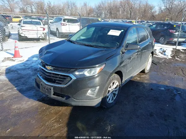 2GNAXSEV4J6301550 2018 CHEVROLET EQUINOX - Image 2