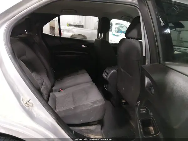 2GNAXSEV4J6311124 2018 CHEVROLET EQUINOX - Image 8