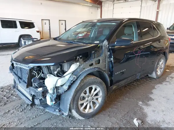 2GNAXSEV4J6341241 2018 CHEVROLET EQUINOX - Image 2