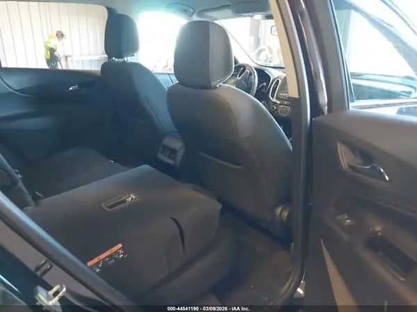 2GNAXSEV4J6341241 2018 CHEVROLET EQUINOX - Image 8