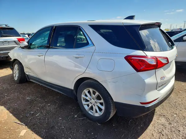 2GNAXSEV4J6343104 2018 CHEVROLET EQUINOX - Image 2