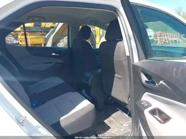 2GNAXSEV4K6110423 2019 CHEVROLET EQUINOX - Image 8