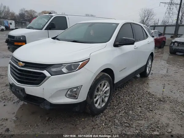 2GNAXSEV4K6146080 2019 CHEVROLET EQUINOX - Image 2