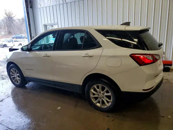 2GNAXSEV4K6239732 2019 CHEVROLET EQUINOX - Image 2
