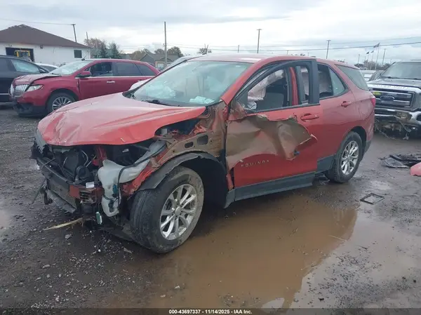 2GNAXSEV4L6136327 2020 CHEVROLET EQUINOX - Image 2