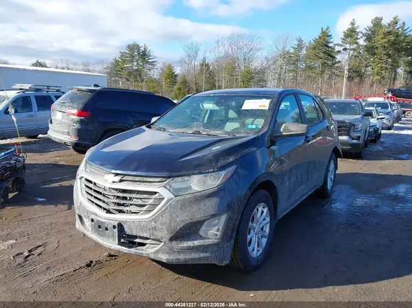 2GNAXSEV4L6168176 2020 CHEVROLET EQUINOX - Image 2