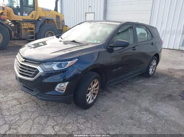2GNAXSEV4L6206277 2020 CHEVROLET EQUINOX - Image 2