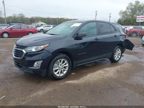 2GNAXSEV4L6241241 2020 CHEVROLET EQUINOX - Image 2