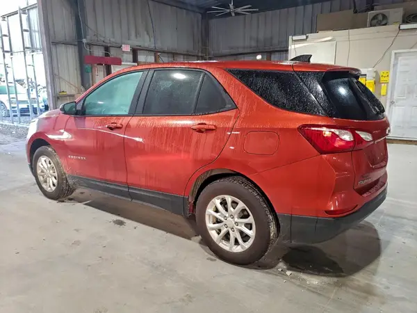 2GNAXSEV4L6258184 2020 CHEVROLET EQUINOX - Image 2