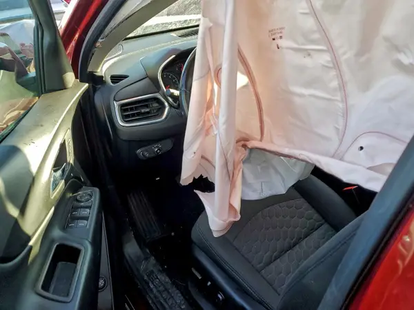 2GNAXSEV5J6119856 2018 CHEVROLET EQUINOX - Image 8