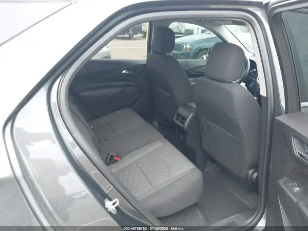 2GNAXSEV5J6120599 2018 CHEVROLET EQUINOX - Image 8