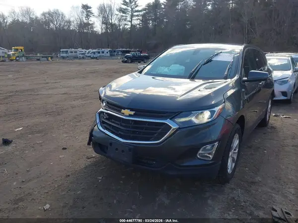 2GNAXSEV5J6129626 2018 CHEVROLET EQUINOX - Image 2