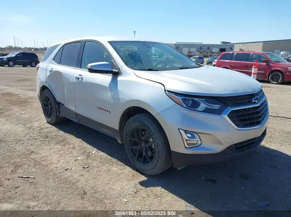 2GNAXSEV5J6144787 2018 CHEVROLET EQUINOX - Image 1