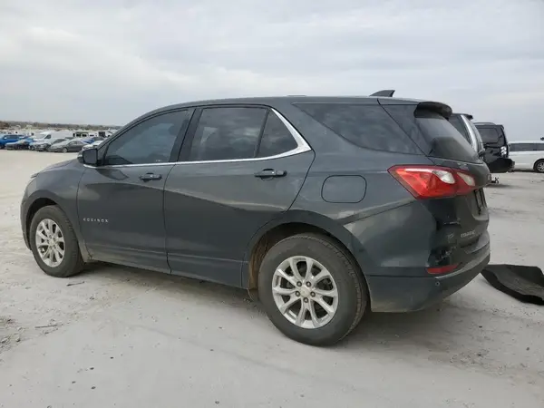 2GNAXSEV5J6164229 2018 CHEVROLET EQUINOX - Image 2