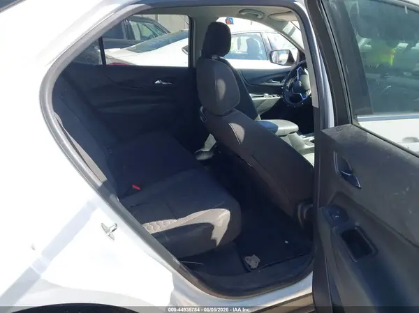 2GNAXSEV5J6207094 2018 CHEVROLET EQUINOX - Image 8