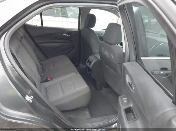 2GNAXSEV5J6213445 2018 CHEVROLET EQUINOX - Image 8