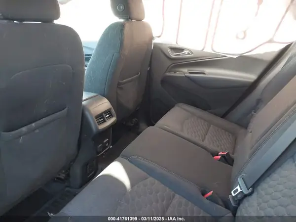 2GNAXSEV5J6226678 2018 CHEVROLET EQUINOX - Image 8