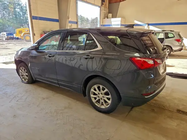 2GNAXSEV5J6241181 2018 CHEVROLET EQUINOX - Image 2