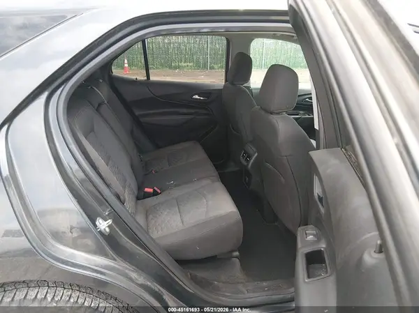 2GNAXSEV5J6244761 2018 CHEVROLET EQUINOX - Image 8