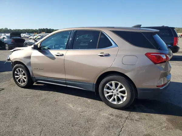 2GNAXSEV5J6282782 2018 CHEVROLET EQUINOX - Image 2