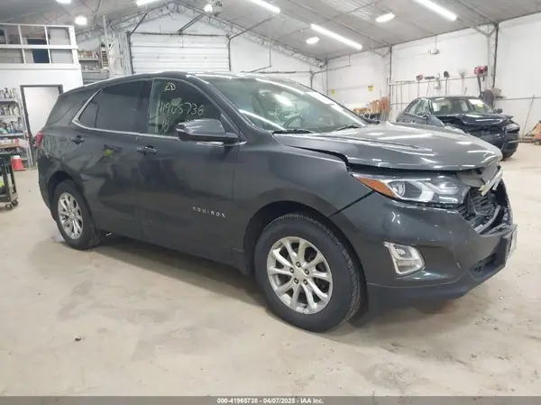 2GNAXSEV5J6288095 2018 CHEVROLET EQUINOX - Image 1