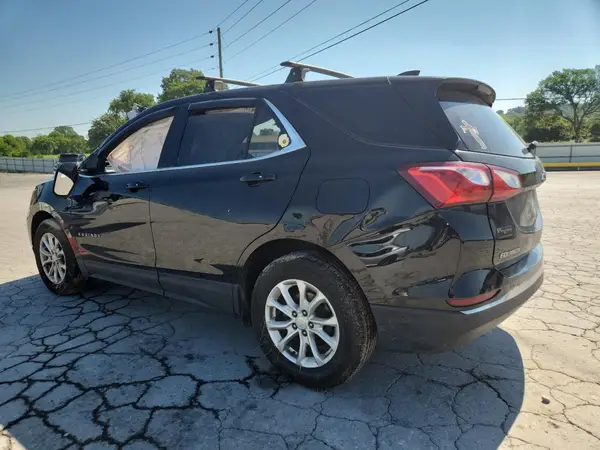 2GNAXSEV5J6299162 2018 CHEVROLET EQUINOX - Image 2