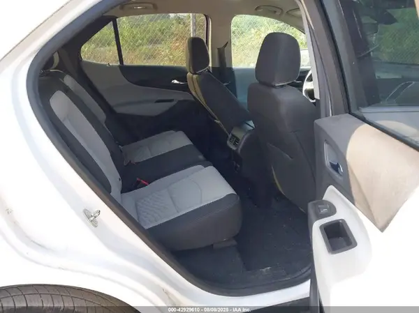 2GNAXSEV5J6303243 2018 CHEVROLET EQUINOX - Image 8