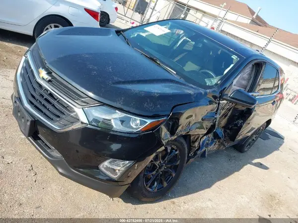 2GNAXSEV5J6325033 2018 CHEVROLET EQUINOX - Image 2