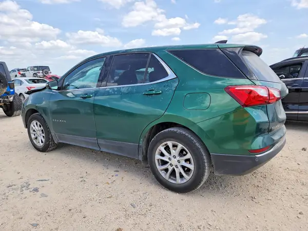 2GNAXSEV5J6335240 2018 CHEVROLET EQUINOX - Image 2
