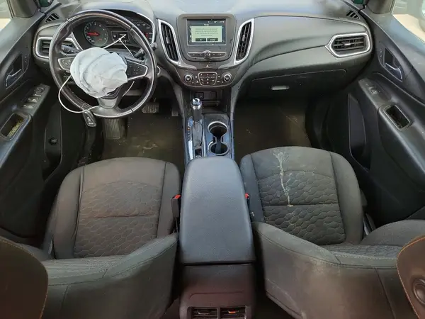 2GNAXSEV5J6335240 2018 CHEVROLET EQUINOX - Image 8