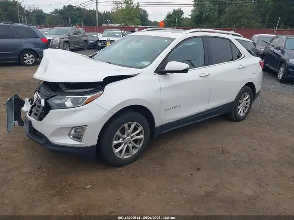2GNAXSEV5J6342138 2018 CHEVROLET EQUINOX - Image 2