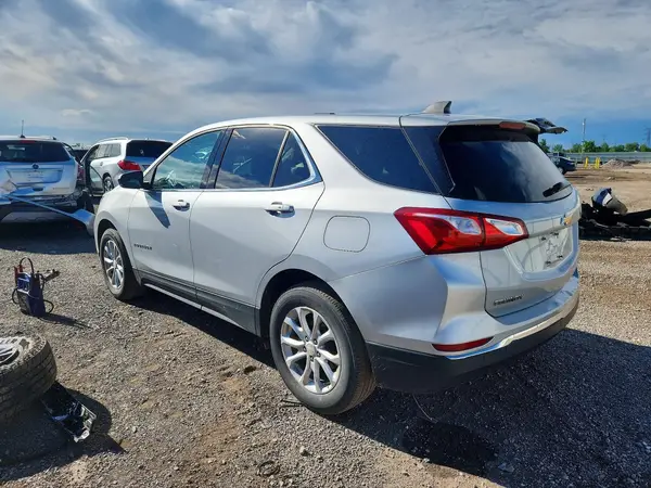 2GNAXSEV5J6342866 2018 CHEVROLET EQUINOX - Image 2