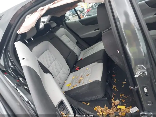 2GNAXSEV5K6113461 2019 CHEVROLET EQUINOX - Image 8